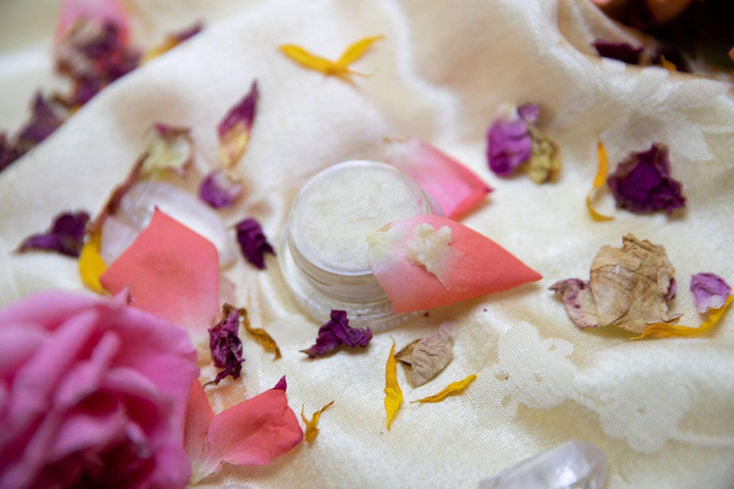 Uplifting Creme